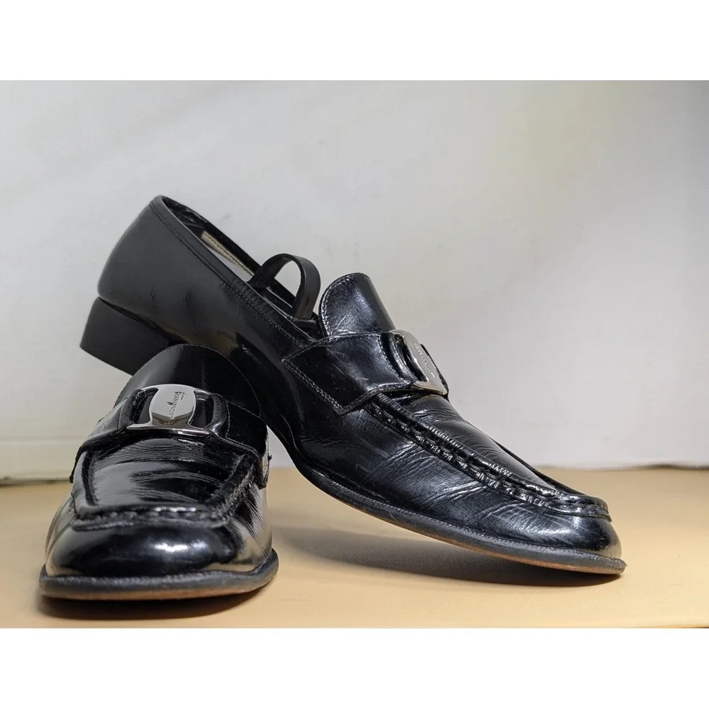 Salvatore Ferragamo Women Boutique Black Patent Gancini Loafers Size 9.5 A